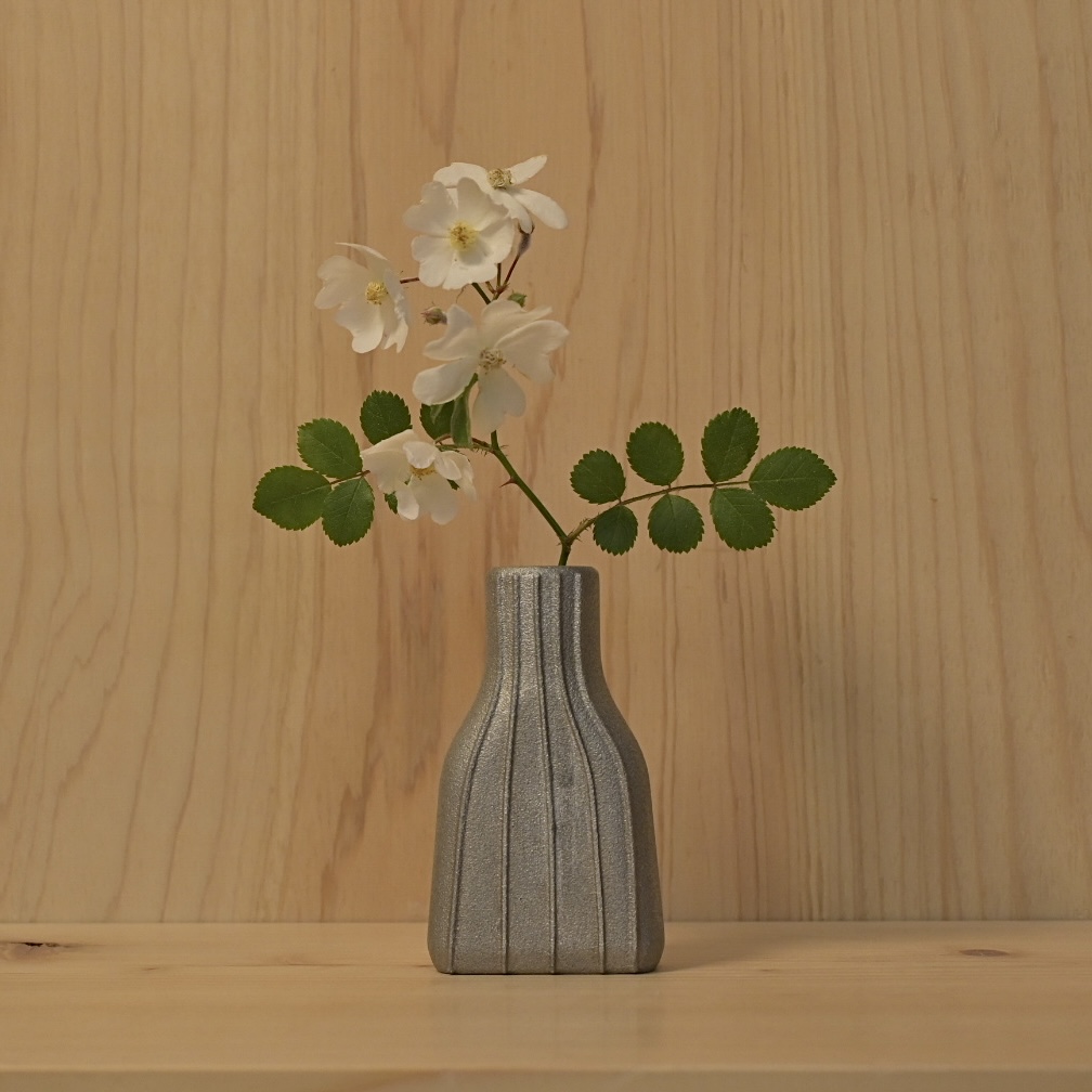 HA1516__アルミ鋳物　花器　暮らしの中に鋳物を 【村田木型製作所(coohii)】