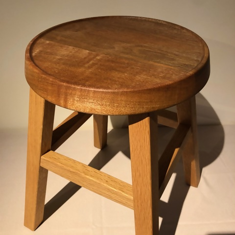 HA1546_四方転びのサイドテーブル兼用スツール/丸椅子 スツール スタッキング 伝統工法 無垢材【GOOD WOOD WORKS】
